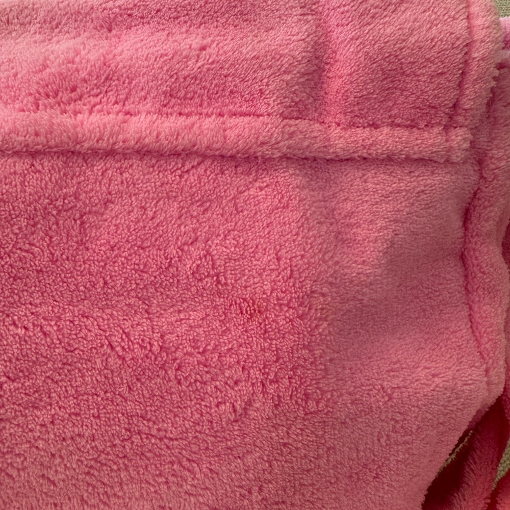 CHANEL Pink Crossbody Shoulder Bag | Beauty VIP Gift | Y2K Barbiecore - Picture 4 of 7